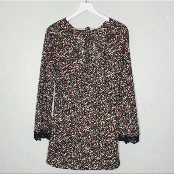 Band of Gypsies Floral Tie-Back Dress - Picture 2 of 7